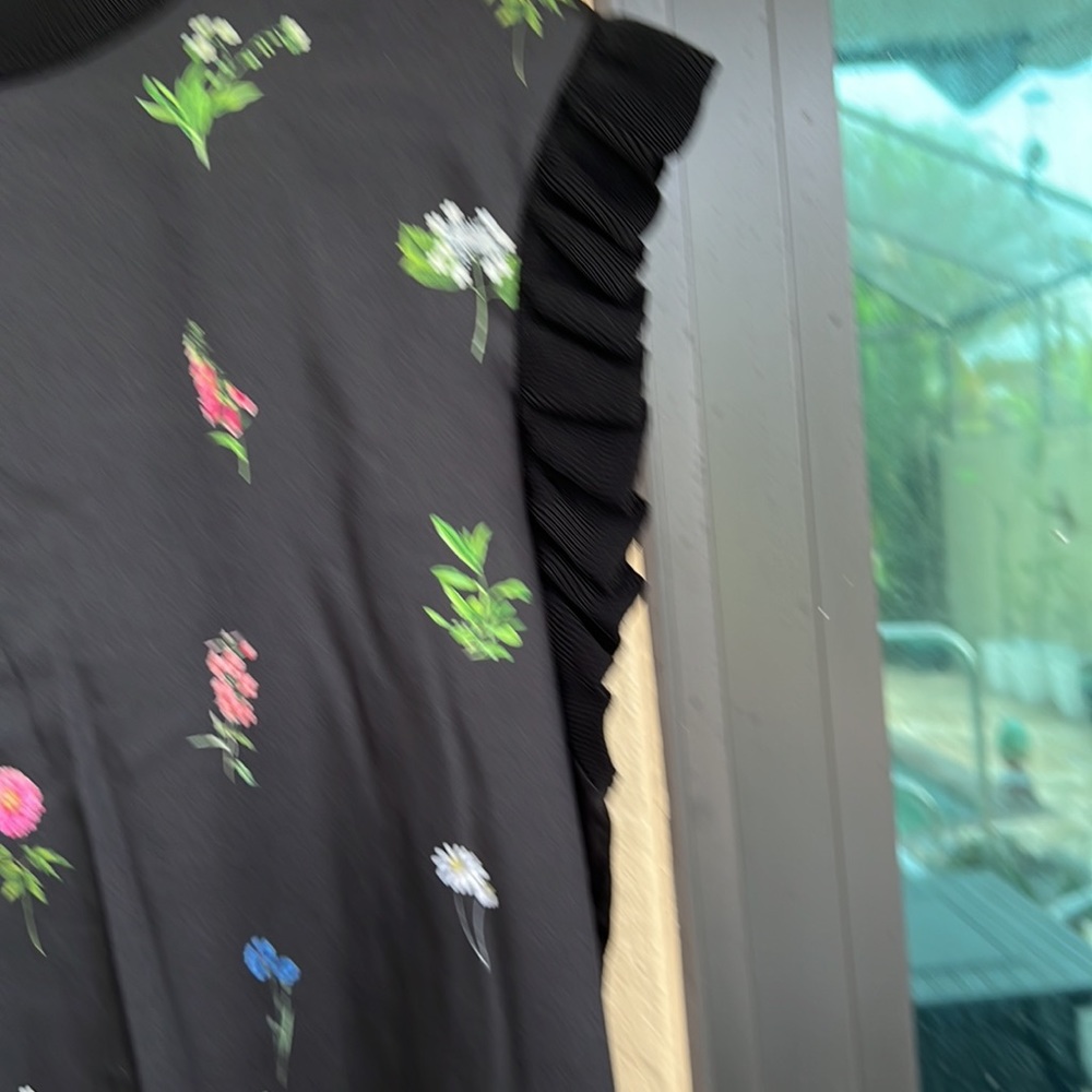 Ted baker, beautiful tunic top size 3, gently worn, single thread pull in back, - Picture 3 of 5